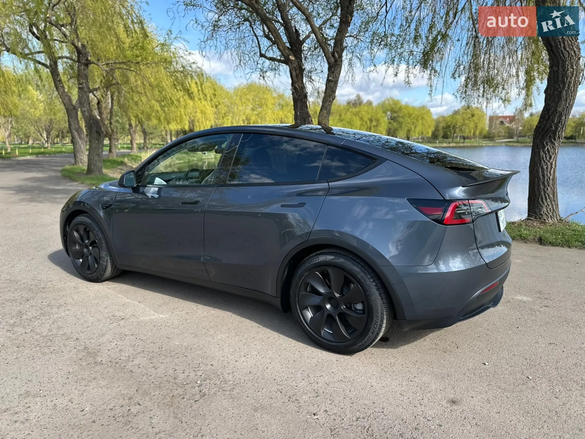 2022 Tesla Model Y - мініатюра 9