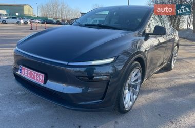 Внедорожник / Кроссовер Tesla Model Y 2025 в Ровно