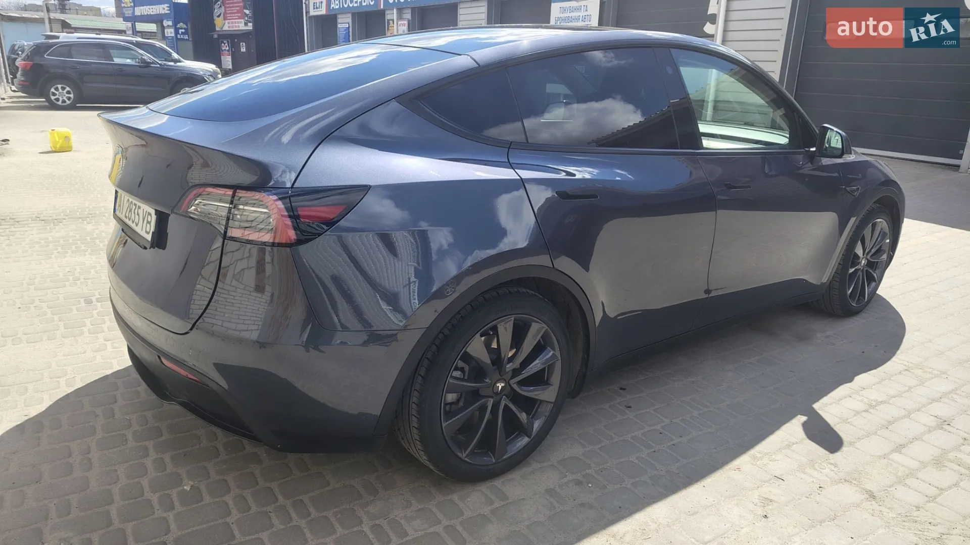 2023 Tesla Model Y - мініатюра 15
