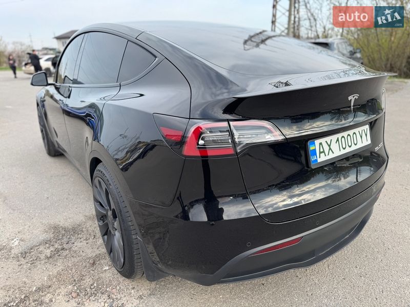 Позашляховик / Кросовер Tesla Model Y 2020 в Харкові