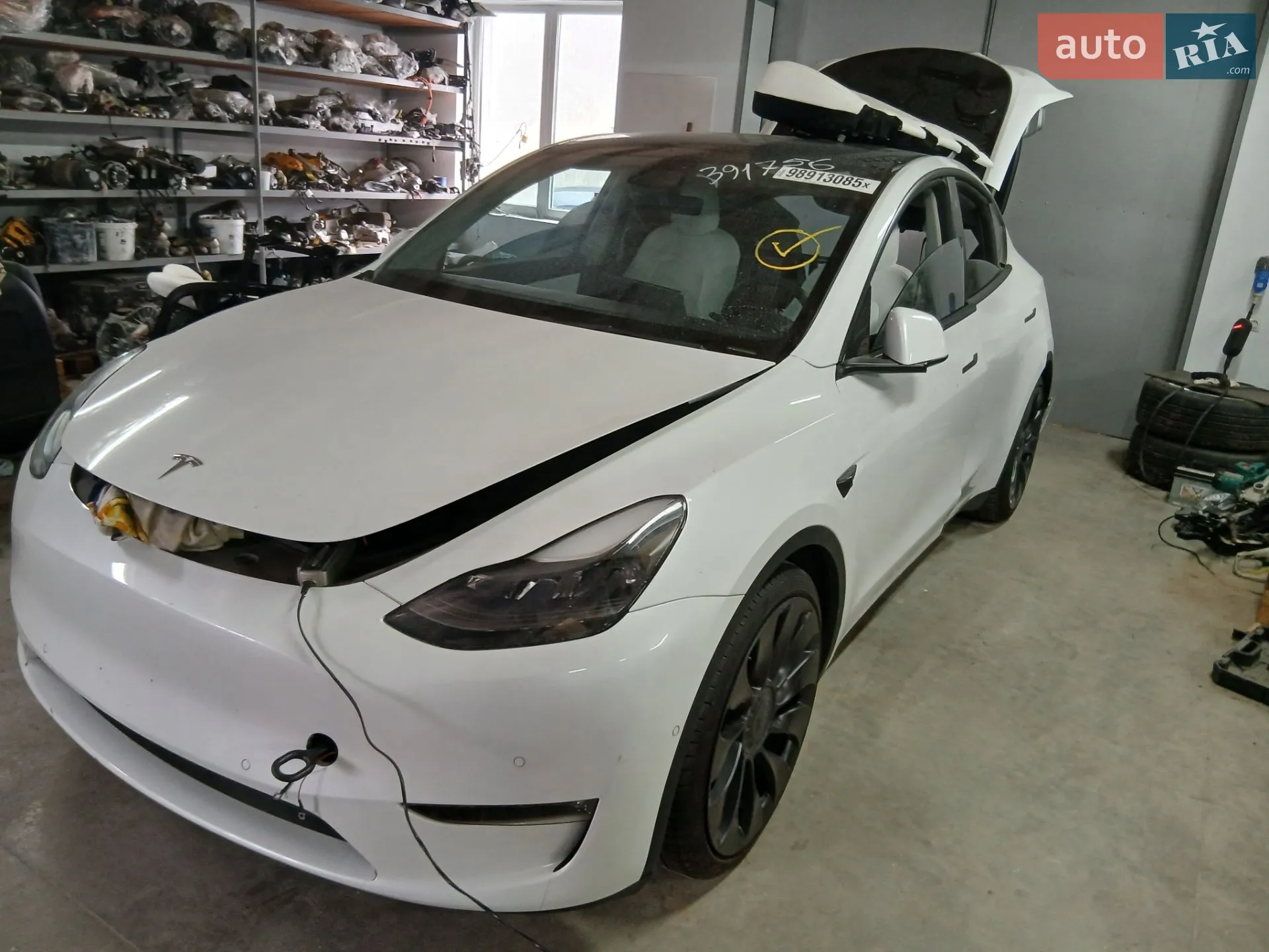 2022 Tesla Model Y - мініатюра 2