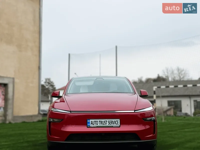 Tesla Model Y 2025 VIN 7SAYGDEE0TF338047 фото оголошення 3 з 55
