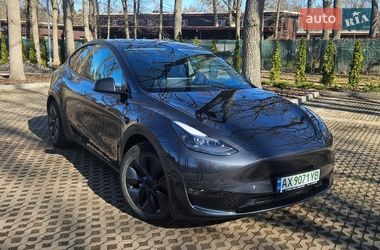 Внедорожник / Кроссовер Tesla Model Y 2024 в Харькове