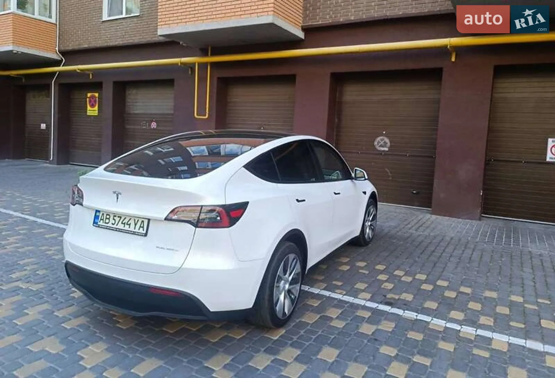 2022 Tesla Model Y - мініатюра 9