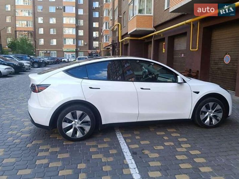 Внедорожник / Кроссовер Tesla Model Y 2022 в Виннице