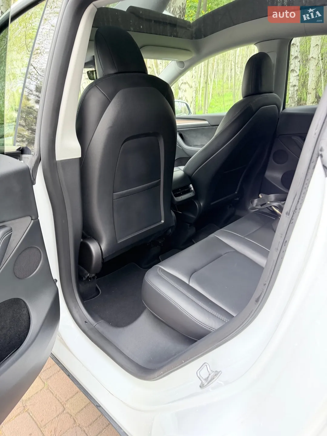 2022 Tesla Model Y - мініатюра 16