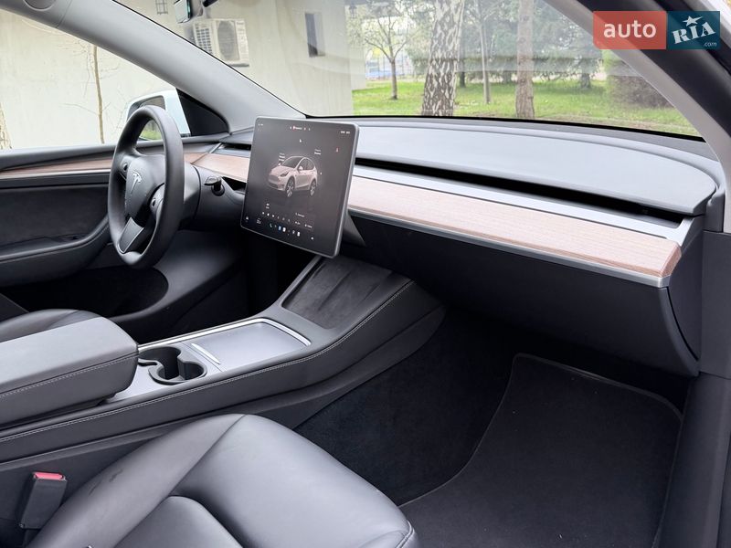 Внедорожник / Кроссовер Tesla Model Y 2022 в Харькове
