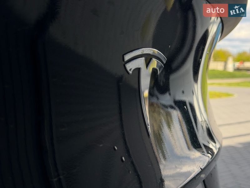 Внедорожник / Кроссовер Tesla Model Y 2021 в Кропивницком