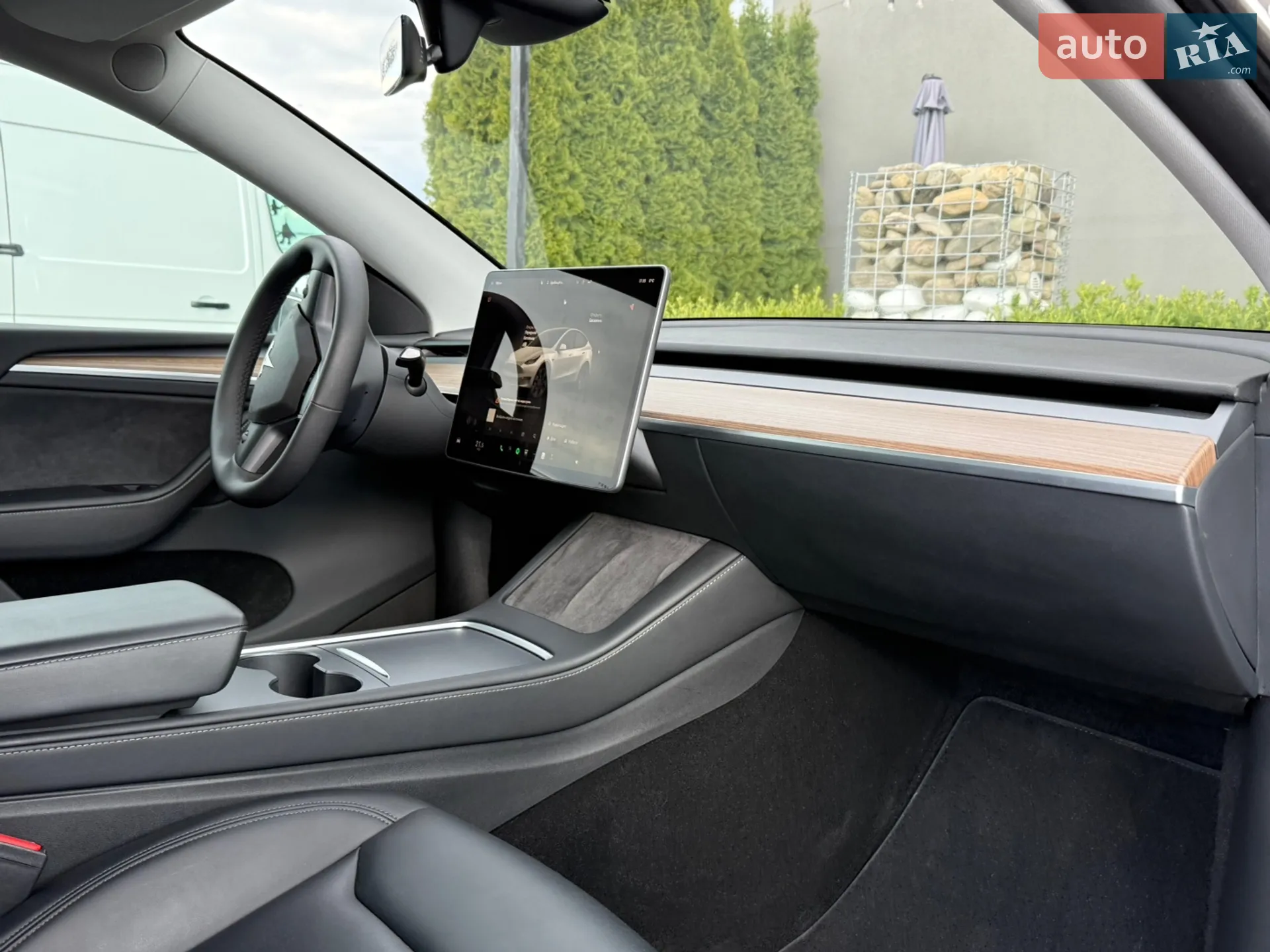 2024 Tesla Model Y - мініатюра 38