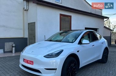 Внедорожник / Кроссовер Tesla Model Y 2023 в Ужгороде