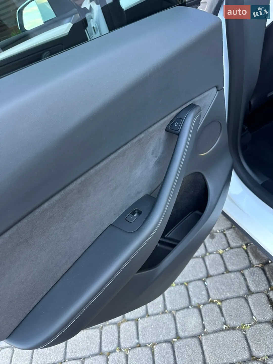 2023 Tesla Model Y - мініатюра 10