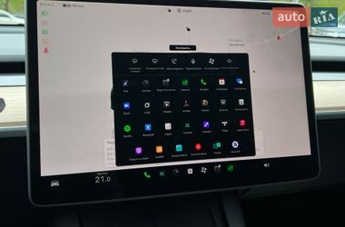 Внедорожник / Кроссовер Tesla Model Y 2024 в Львове