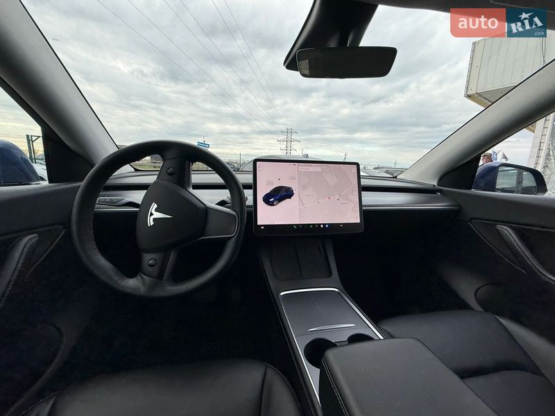 Внедорожник / Кроссовер Tesla Model Y 2021 в Днепре
