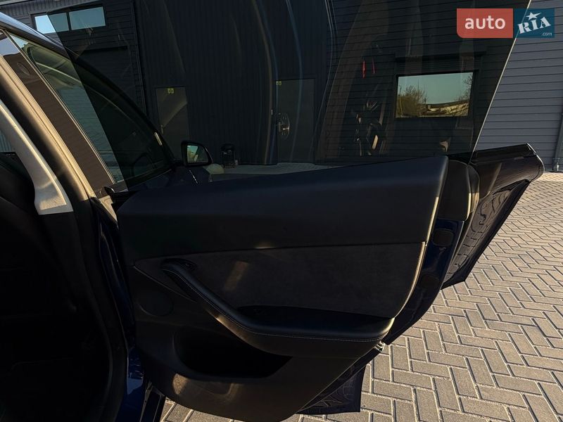 Внедорожник / Кроссовер Tesla Model Y 2021 в Кропивницком фото 40 Внедорожник / Кроссовер Tesla Model Y 2021 в Кропивницком