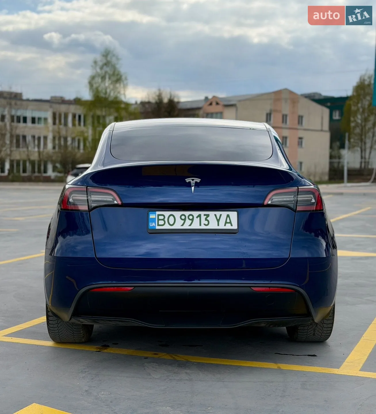 2025 Tesla Model Y - мініатюра 19