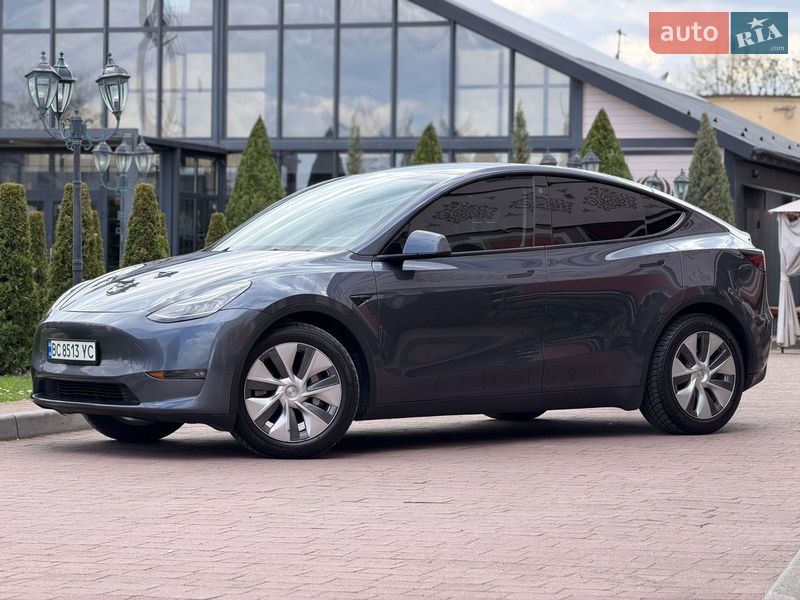 Внедорожник / Кроссовер Tesla Model Y 2022 в Стрые