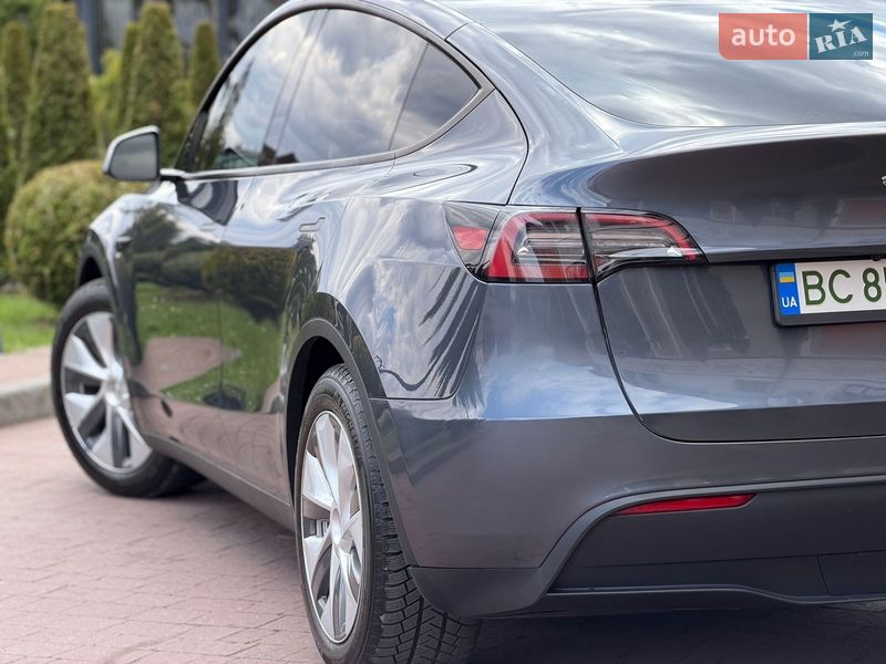 Внедорожник / Кроссовер Tesla Model Y 2022 в Стрые