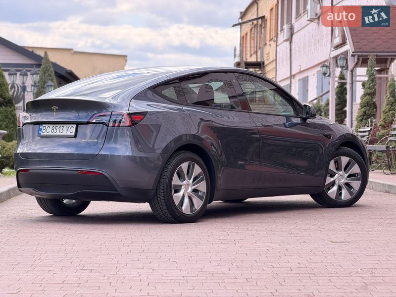 Внедорожник / Кроссовер Tesla Model Y 2022 в Стрые
