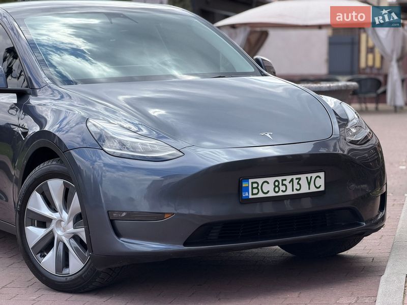 Внедорожник / Кроссовер Tesla Model Y 2022 в Стрые