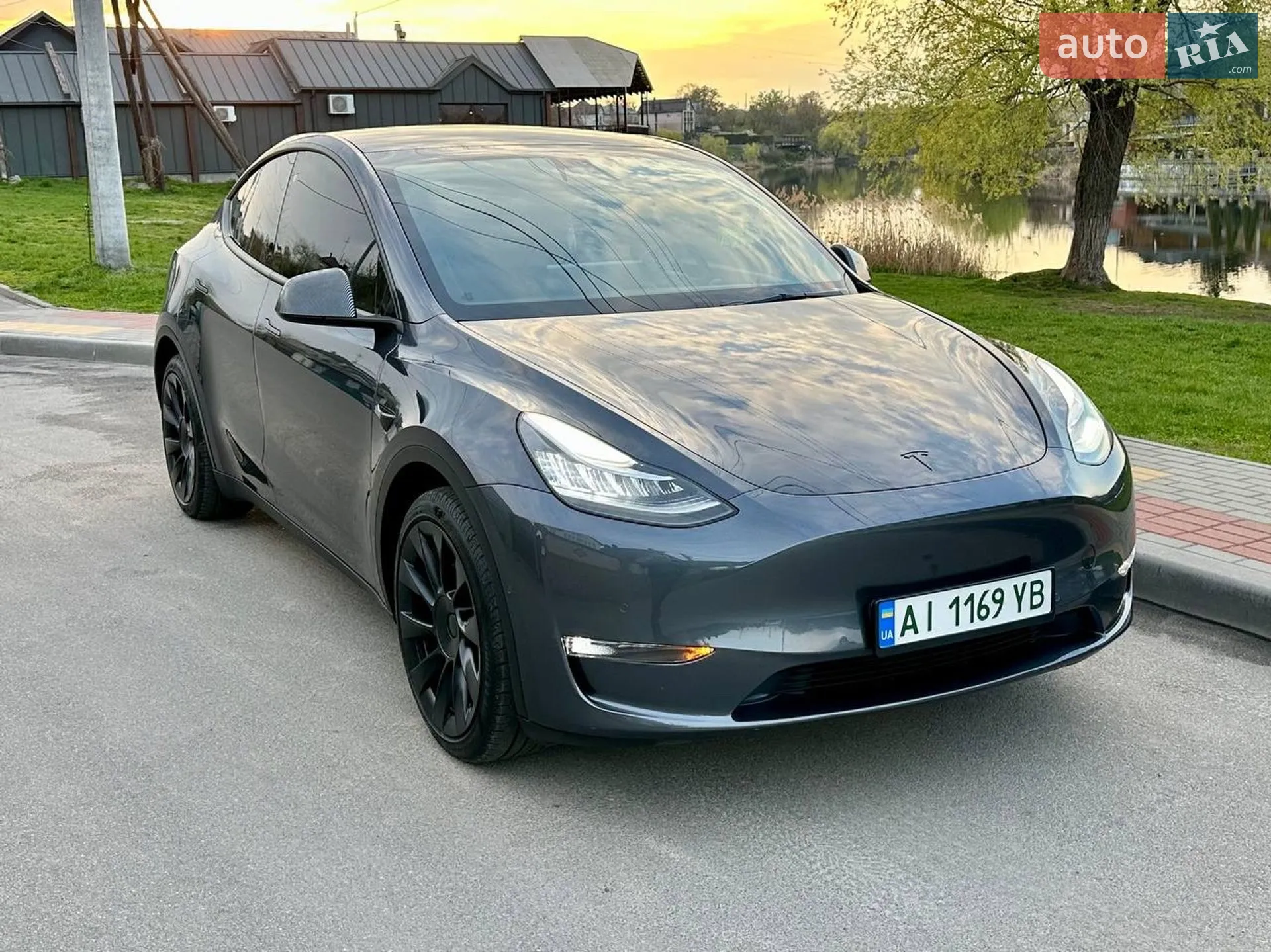 2021 Tesla Model Y - мініатюра 2