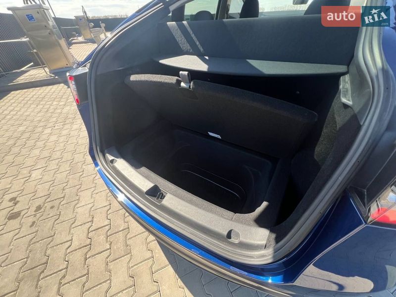 Внедорожник / Кроссовер Tesla Model Y 2023 в Киеве