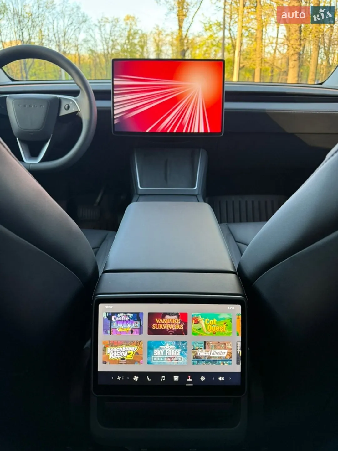 2025 Tesla Model Y - мініатюра 48