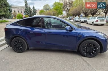 Внедорожник / Кроссовер Tesla Model Y 2023 в Черкассах