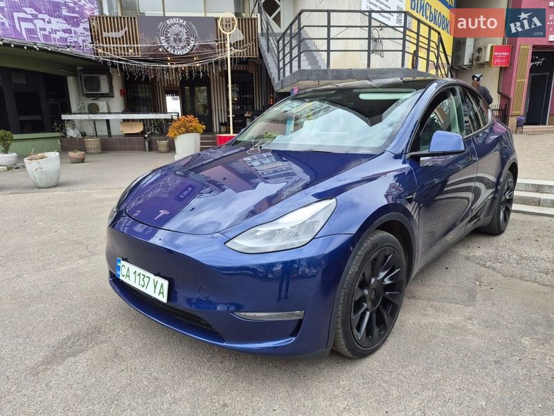 Внедорожник / Кроссовер Tesla Model Y 2023 в Черкассах