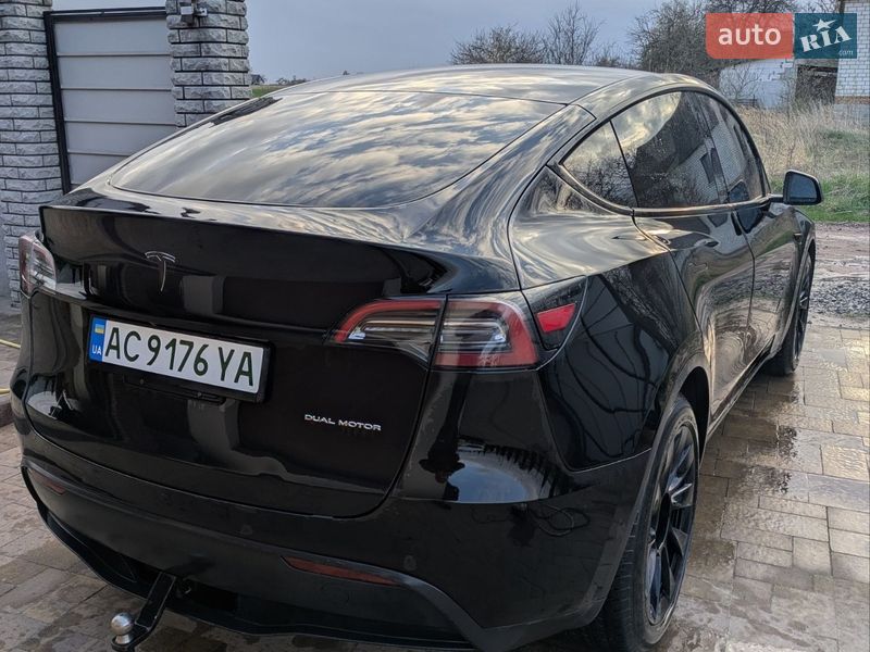 Внедорожник / Кроссовер Tesla Model Y 2021 в Нововолынске