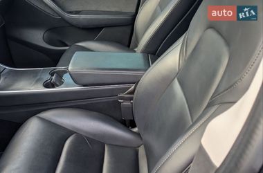 Внедорожник / Кроссовер Tesla Model Y 2021 в Нововолынске