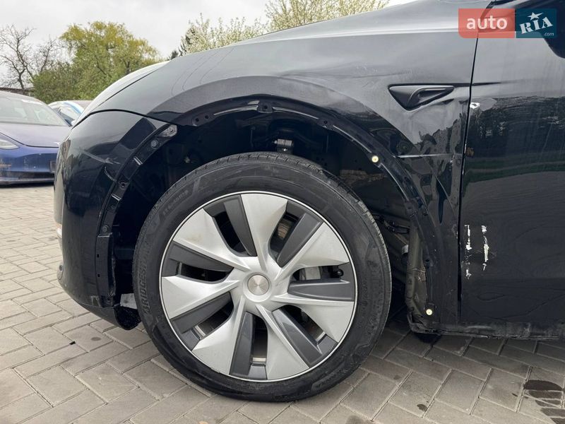 Внедорожник / Кроссовер Tesla Model Y 2023 в Луцке