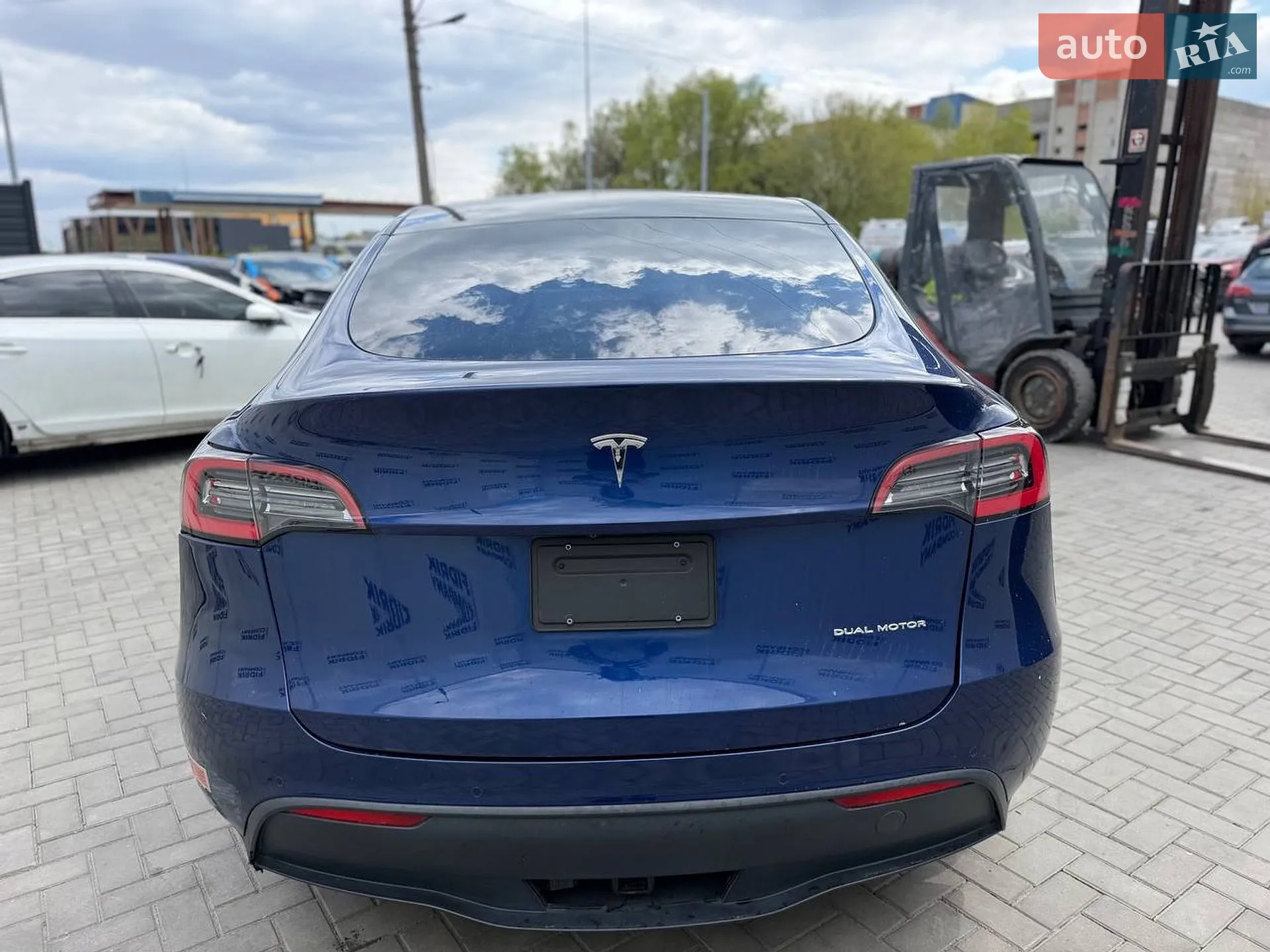 2020 Tesla Model Y - мініатюра 6