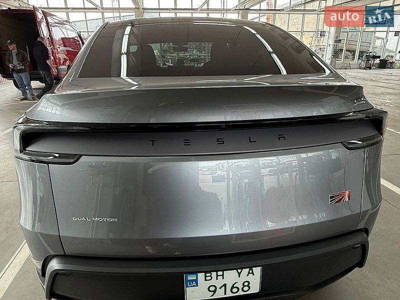 Позашляховик / Кросовер Tesla Model Y 2025 в Одесі