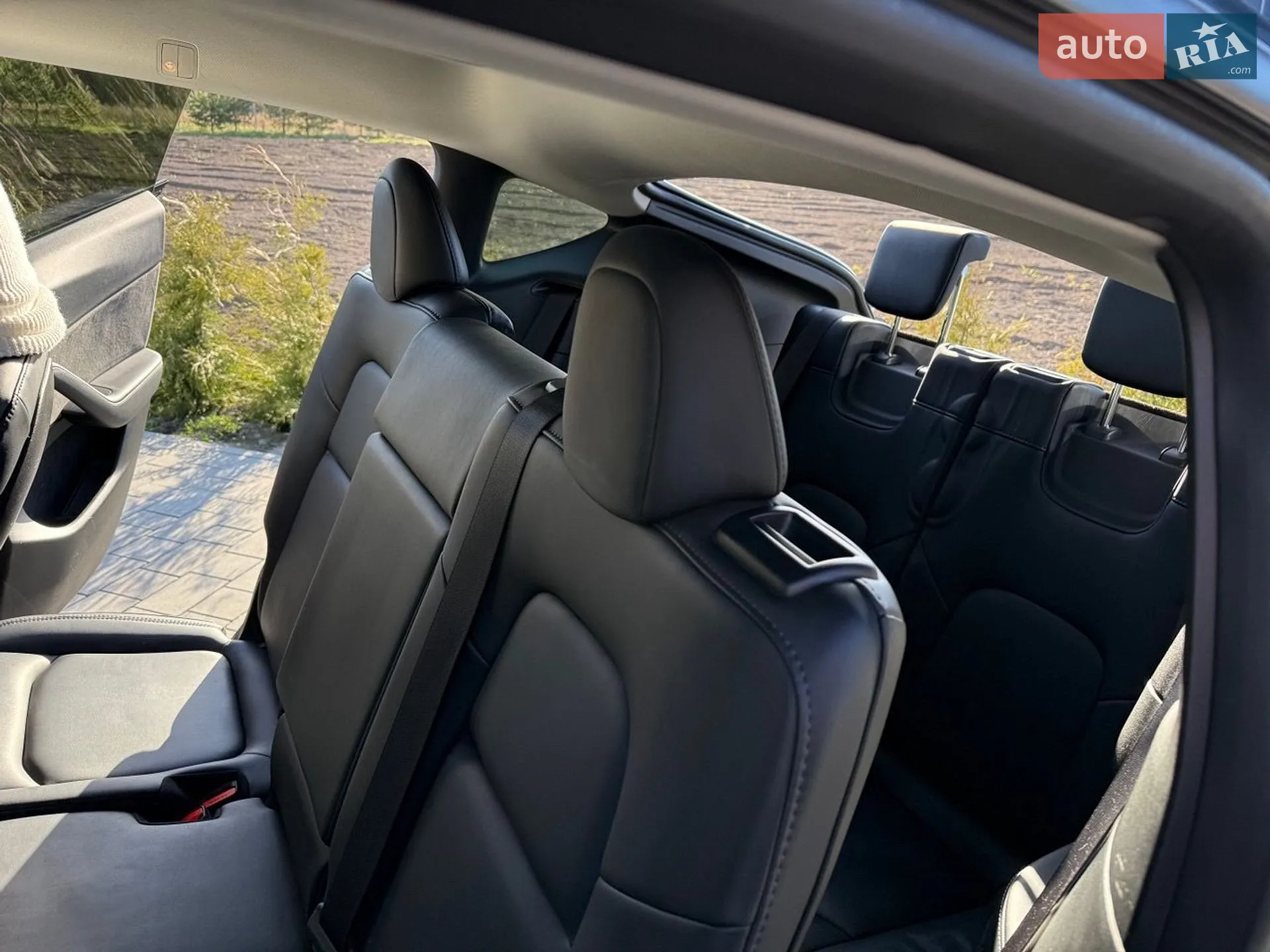 2023 Tesla Model Y - мініатюра 12