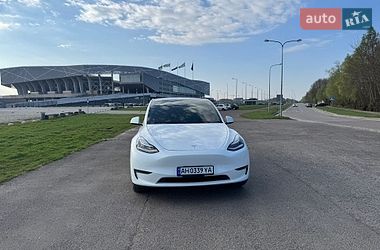 Внедорожник / Кроссовер Tesla Model Y 2020 в Львове