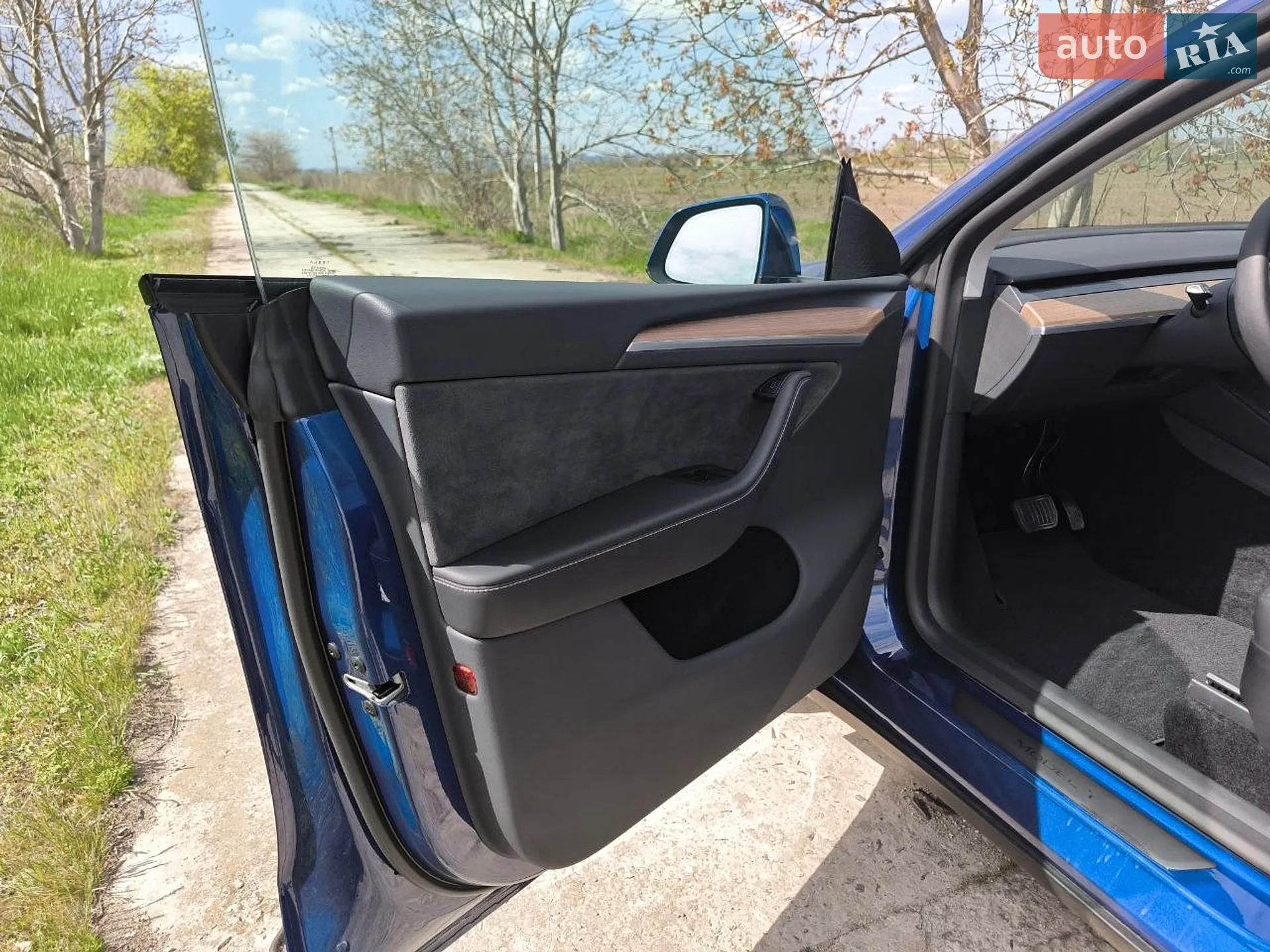 2024 Tesla Model Y - мініатюра 14