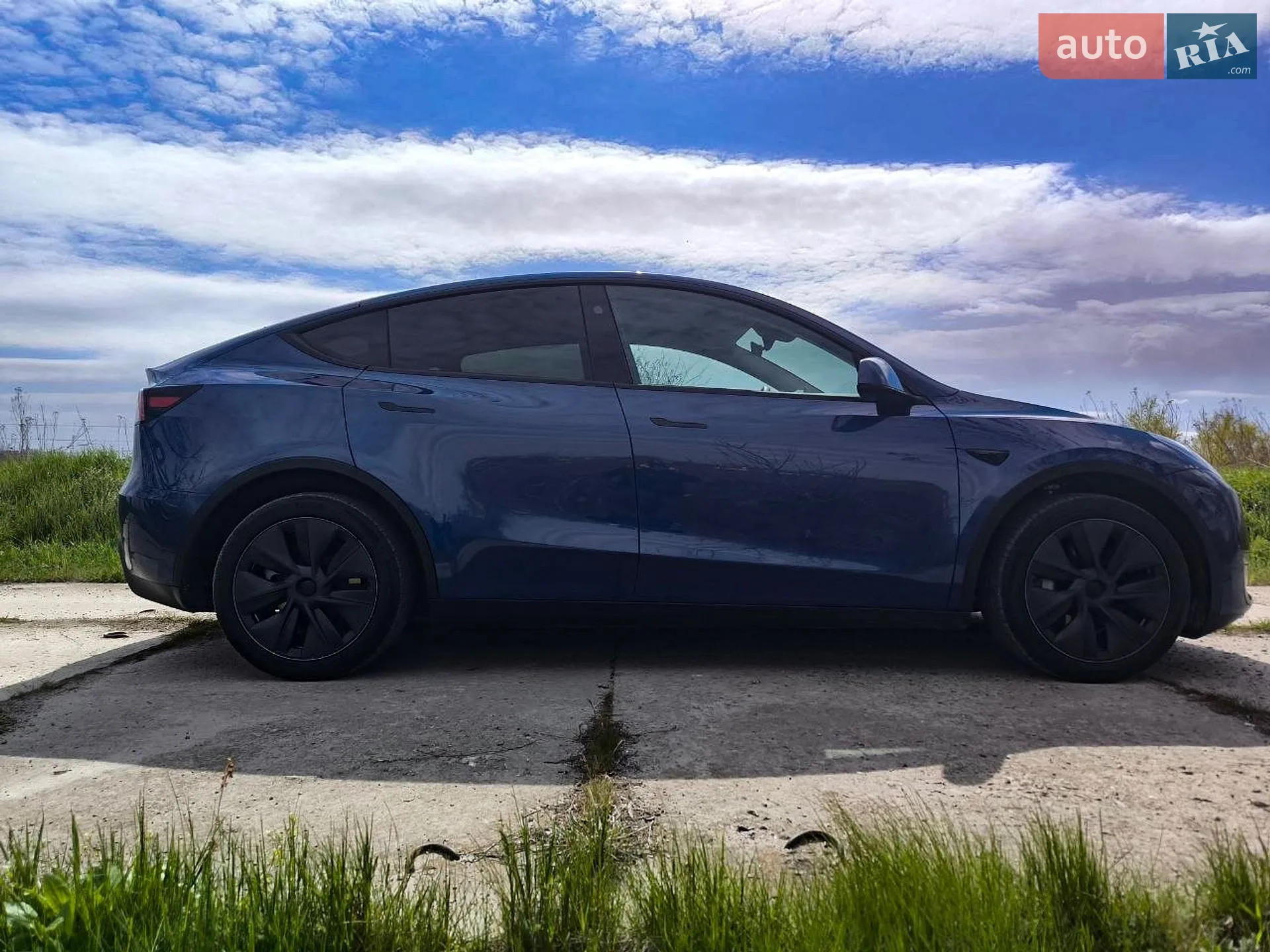 2024 Tesla Model Y - мініатюра 10
