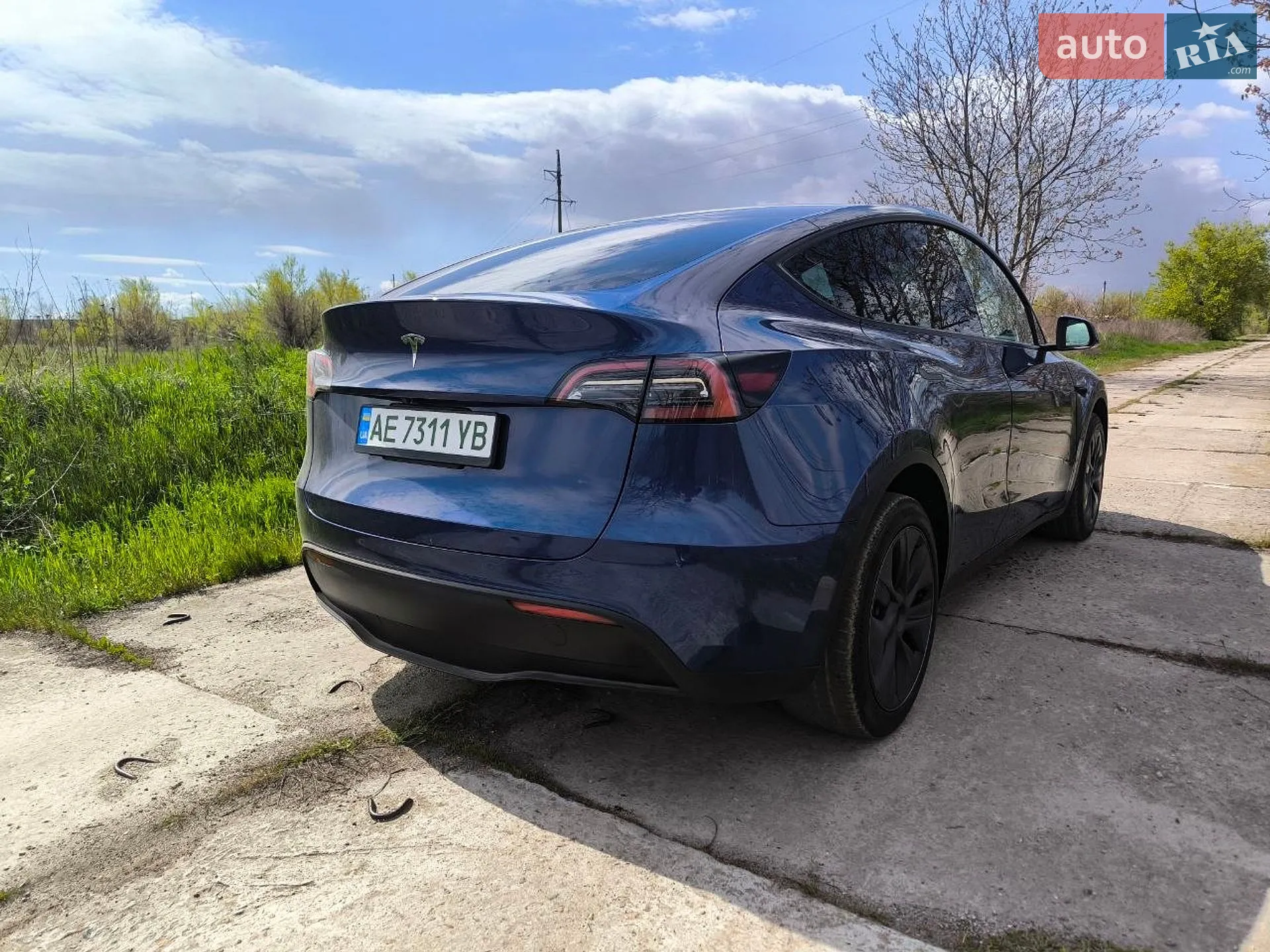 2024 Tesla Model Y - мініатюра 11