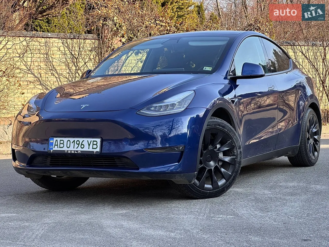 2025 Tesla Model Y - мініатюра 17