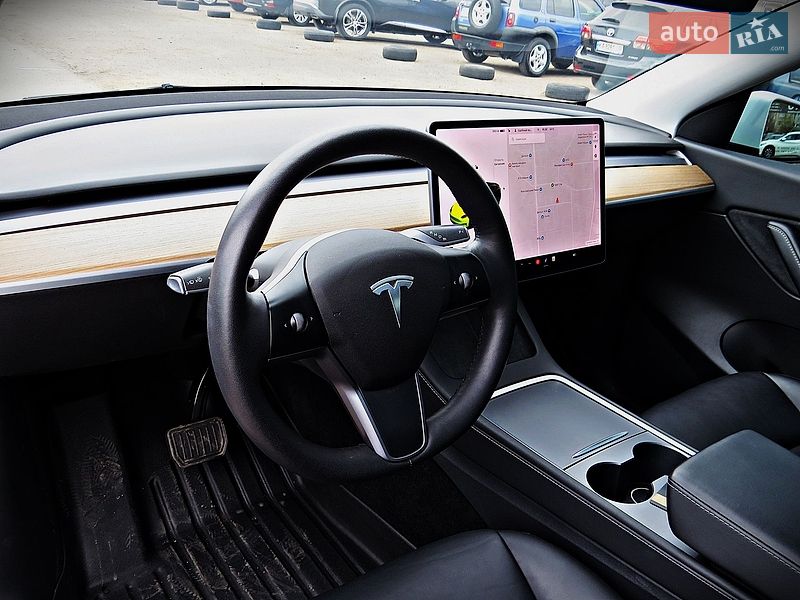 Внедорожник / Кроссовер Tesla Model Y 2021 в Черкассах