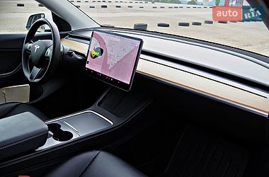 Внедорожник / Кроссовер Tesla Model Y 2021 в Черкассах
