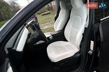 Внедорожник / Кроссовер Tesla Model Y 2024 в Днепре