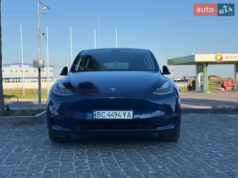 Внедорожник / Кроссовер Tesla Model Y 2021 в Львове