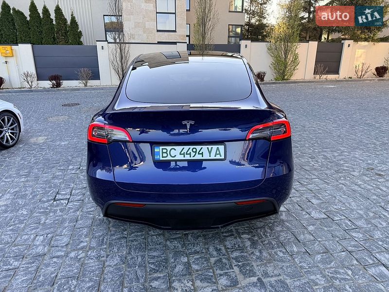 Внедорожник / Кроссовер Tesla Model Y 2021 в Львове