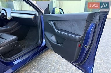 Внедорожник / Кроссовер Tesla Model Y 2021 в Львове
