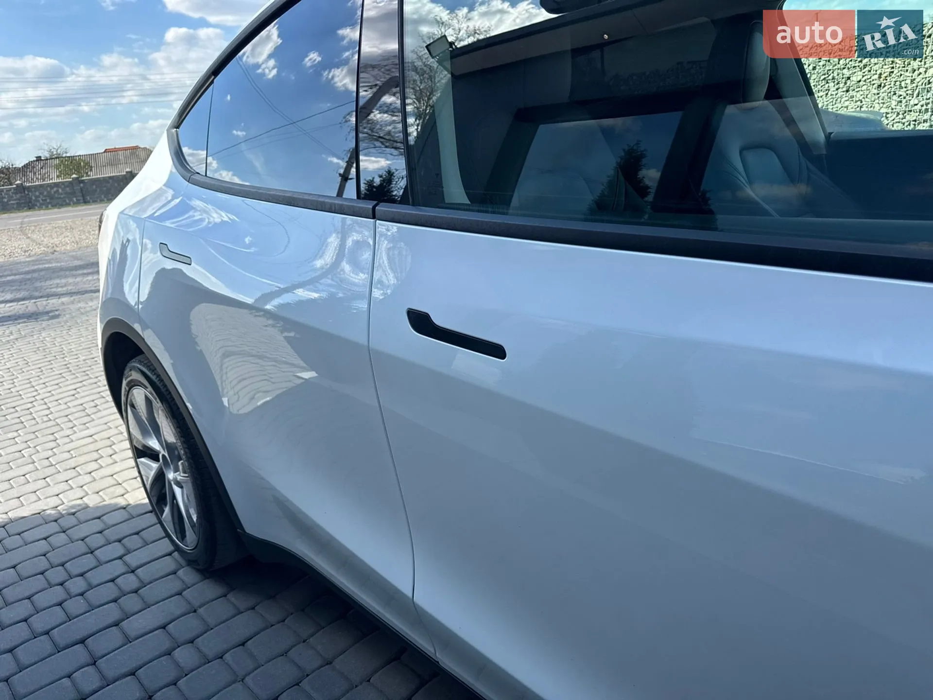2023 Tesla Model Y - мініатюра 19