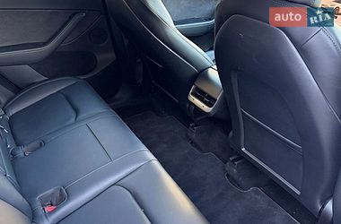 Внедорожник / Кроссовер Tesla Model Y 2022 в Львове