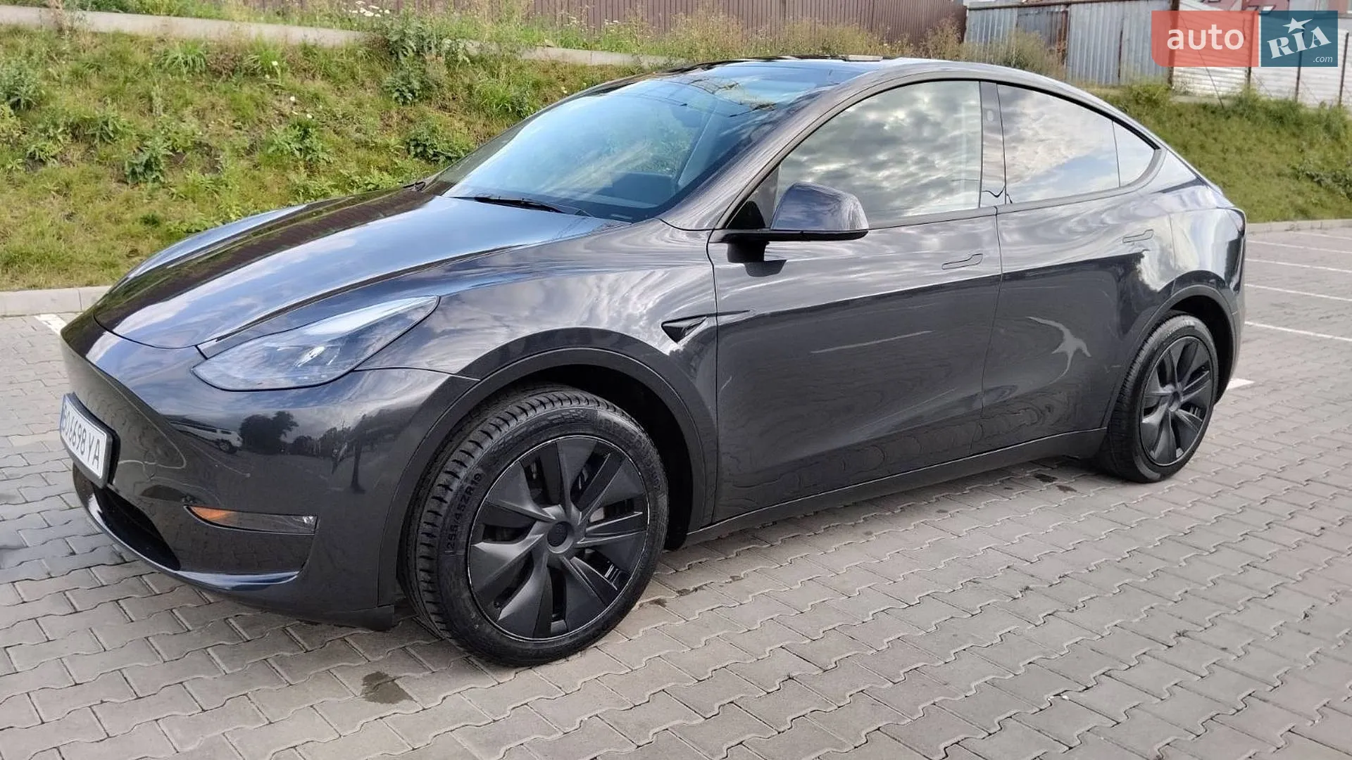 2024 Tesla Model Y - мініатюра 5