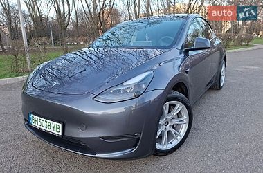 Позашляховик / Кросовер Tesla Model Y 2023 в Одесі