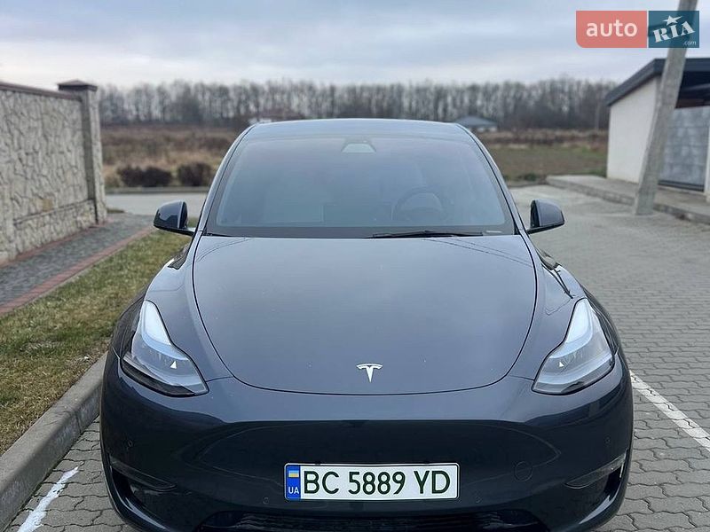 Внедорожник / Кроссовер Tesla Model Y 2021 в Львове